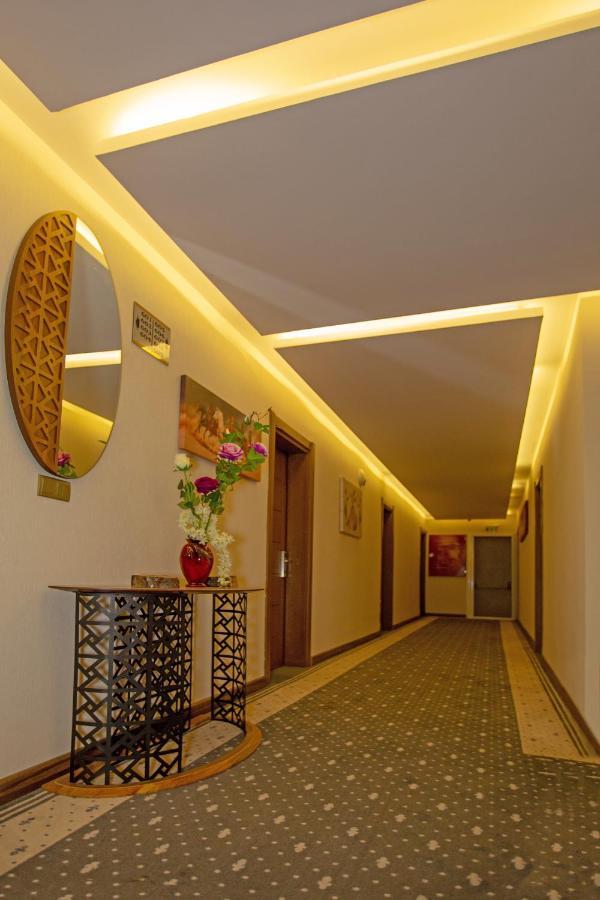 Jolnar Garden Hotel Мачка Экстерьер фото