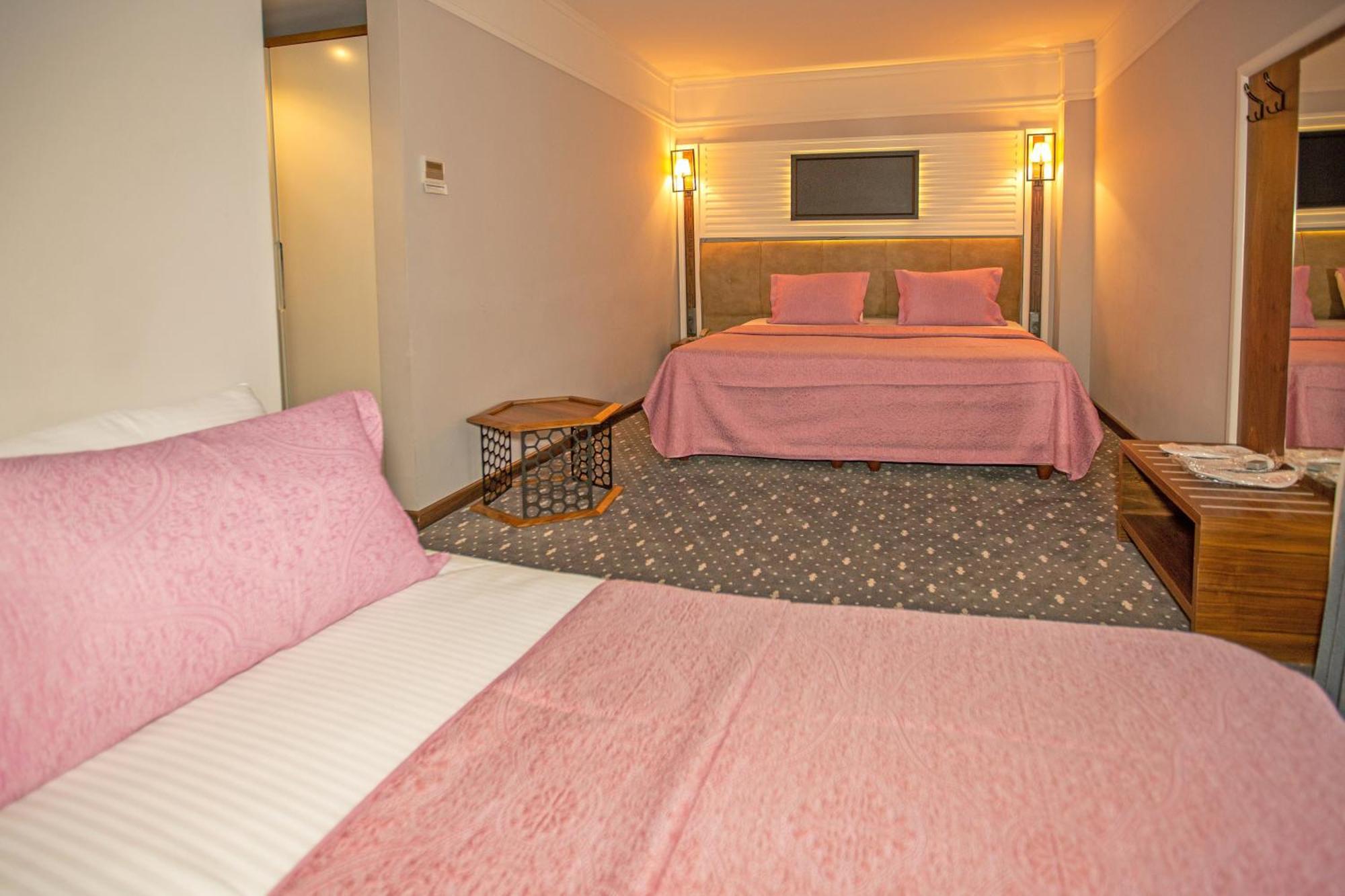 Jolnar Garden Hotel Мачка Экстерьер фото